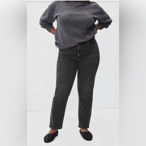 Everlane The Curvy Cheeky Jeans Size 31 Regular - Washed Coal Black - Organic
